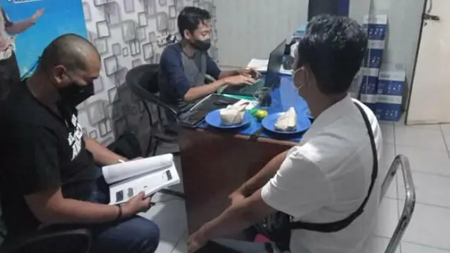 Polda Jatim Tahan Bripda Randy
