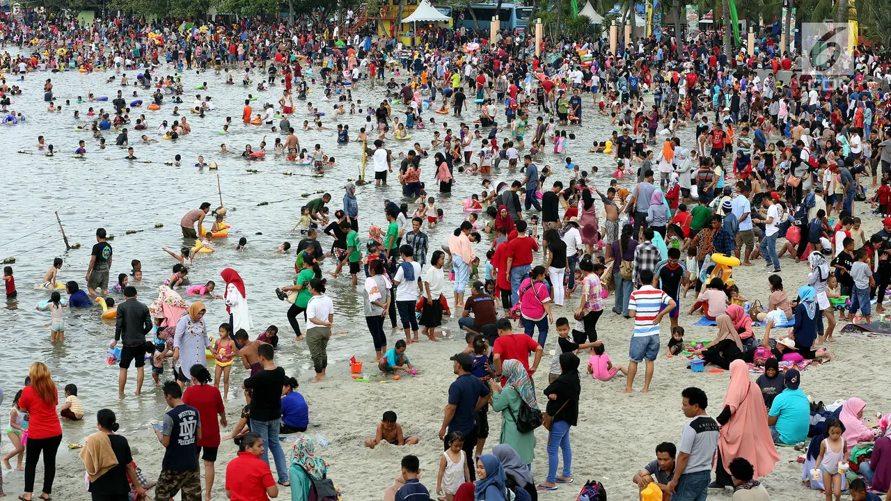 Libur Lebaran, Ancol Tetap Disesaki Pengunjung