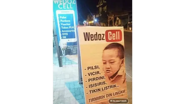 5 Spanduk Jualan Pulsa Ini Nyeleneh Banget, Bikin Geleng Kepala