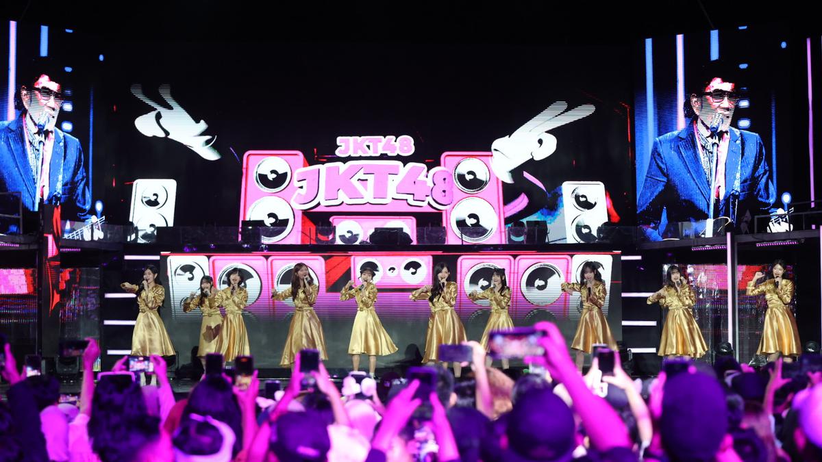 JKT48 Merasa Terhormat Kolaborasi dengan Raja Dangdut, Ngaku Ngefans Rhoma Irama Sejak Kecil