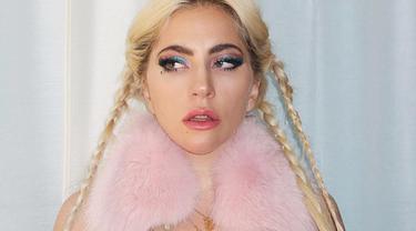[Bintang] Lady Gaga