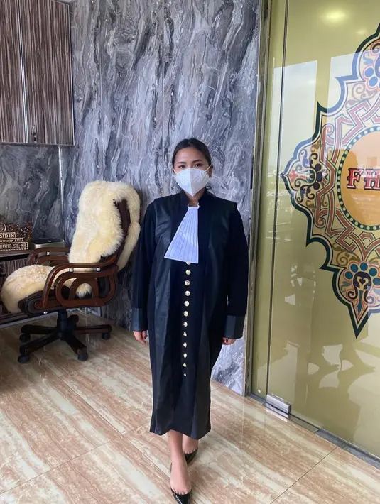 Felicia Hutapea (Instagram/hotmanparisofficial)