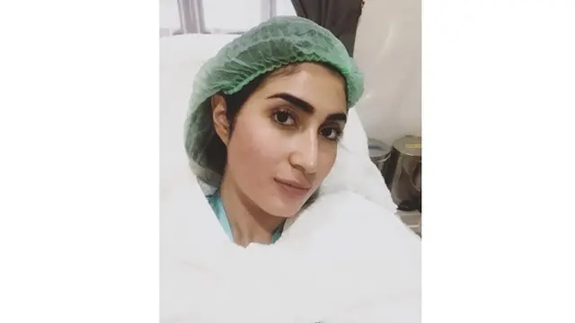 6 Potret Tania Nadira Tanpa Makeup, Bikin Pangling