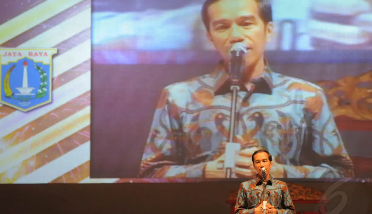 Presiden Terpilih Jokowi saat menyampaikan ucapan perpisahan di atas panggung, Jakarta, (16/10/14). (Liputan6.com/Herman Zakharia)