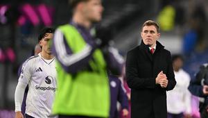 Manajer Interim MU, Darren Fletcher pada laga kontra Burnley di ajang Liga Inggris. (Oli SCARFF / AFP)