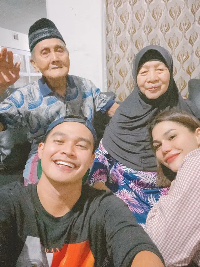 5 Momen Kebersamaan DJ Katty Butterfly Bareng Keluarga Aiman Ricky, Sudah Akrab