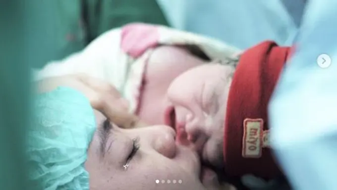 [Bintang] Oki Setiana Dewi