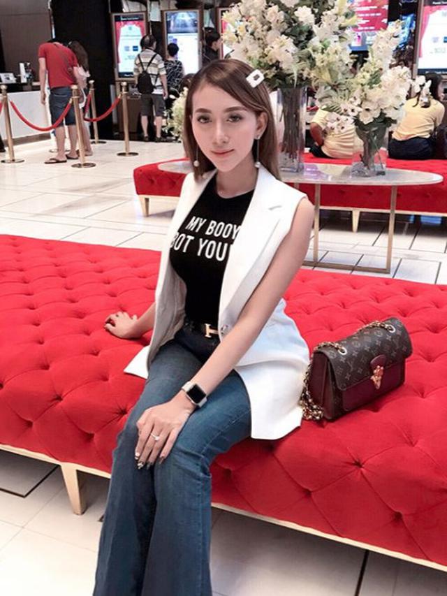 Meysa Han (https://www.instagram.com/p/Byk21MNFPL_/)