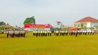 Personel TNI-Polri gelar pasukan Operasi Ketupan untuk peniadaan mudik lebaran. (Liputan6.com/M Syukur)