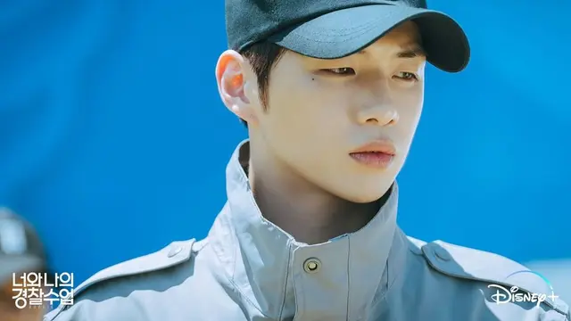 Kang Daniel Berseragam Polisi