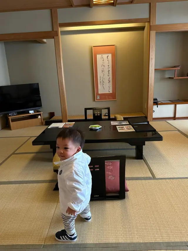 Nikita Willy dan Baby Izz di Jepang (Instagram/nikitawillyofficial94)