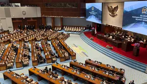 DPR Tetapkan 7 Anggota KIP Periode 2026-2030, Ini Daftarnya
