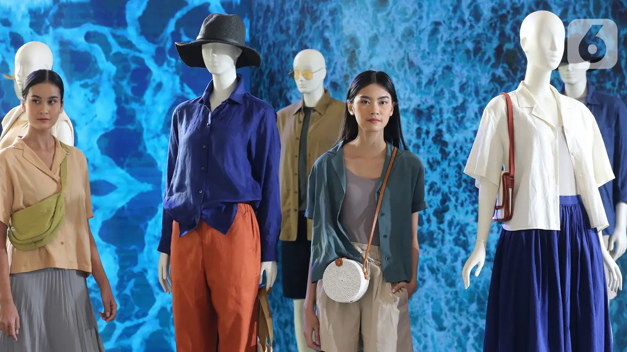 Koleksi LifeWear 2022 dalam Instalasi UNIQLO City