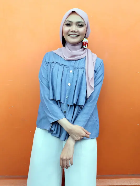 "Ya kita mah enggak tahulah. Kalau keinginan, iya harus diyakini saya akan dapat yang terbaik. Yang benar dan yang terakhir," lanjutnya. (Deki Prayoga/Bintang.com)