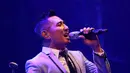 Konser tunggal pertama Rio Febrian menjadi wujud apresiasi Rio kepada para musisi senior dan segenap penggemar tercinta. (Galih W. Satria/Bintang.com)