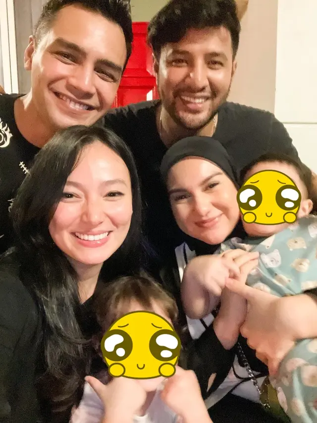 7 Momen Persahabatan Keluarga Irish Bella dan Asmirandah, Kompak Banget