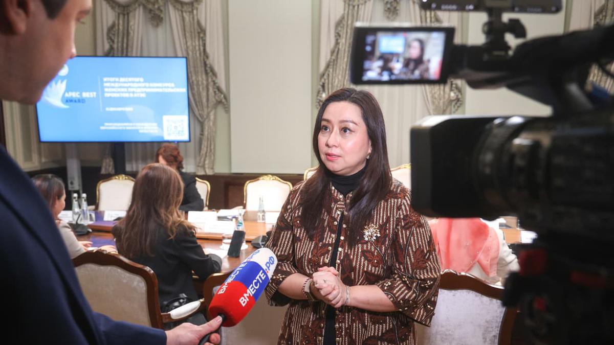 Pesohor Wulan Tilaar Raih APEC BEST Award 2025, Wanita Indonesia Dapat Pengakuan Internasional