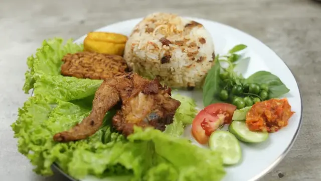 Nasi Tutug Oncom Kedai Ibu Yani Malabar