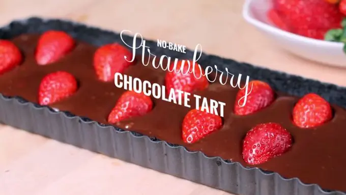 Tart Berry Choco Gak Dipanggang, Bikinnya Mudah, Hasilnya Mewah!