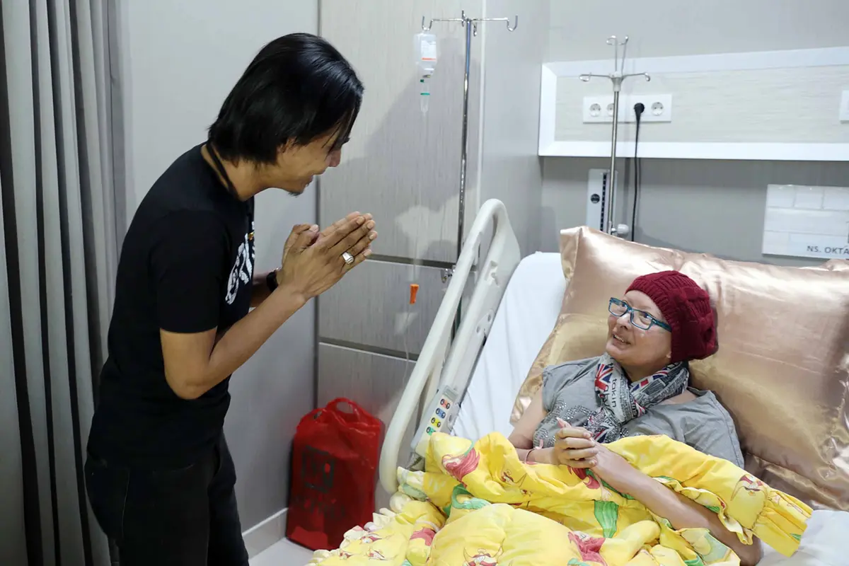 [Bintang] Charlie Setia Band Jenguk Yana Zein