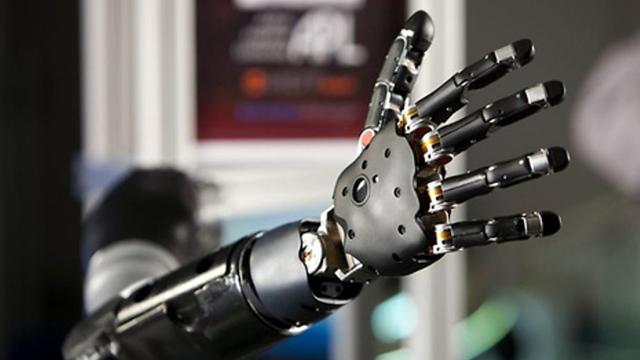 [Bintang] Good News Today: Aplikasi Belajar, Sekolah Gratis, Robot Steril