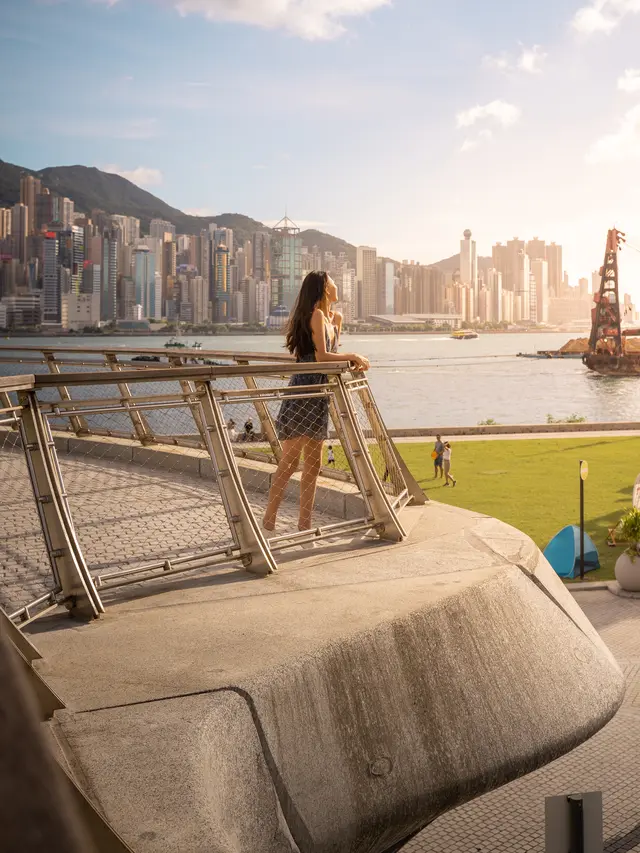 West Kowloon Promenade.
