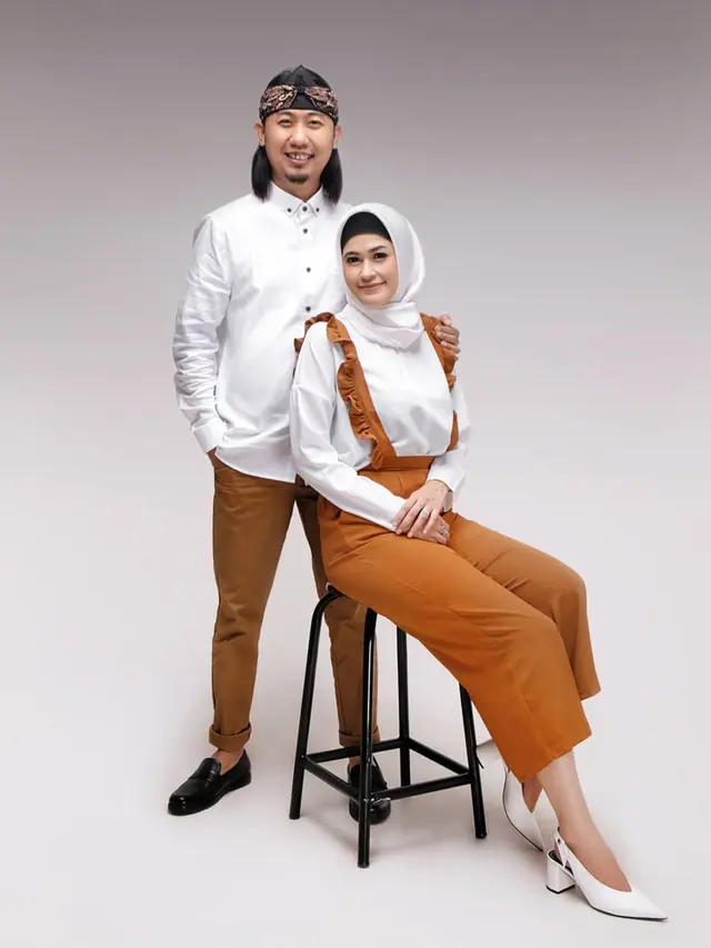6 Pesona Irene Maya, Istri Ade Jigo yang Cantik dan Elegan