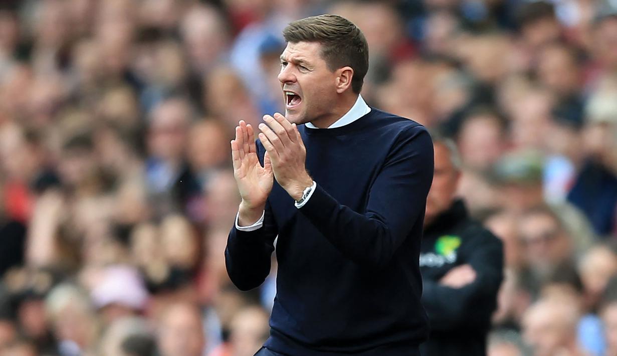 <p>Steven Gerrard merupakan seorang legenda hidup yang pernah mengantarkan Liverpool meraih berbagai kesuksesan. Pelatih Aston Villa itu menorehkan sembilan trofi bersama The Reds termasuk Piala FA, Piala Liga, Liga Champions, Piala UEFA, serta Piala Super Eropa. (AFP/Lindsey Parnaby)</p>