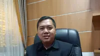 Dias Rukmana terpilih sebagai Wakil Ketua DPRD termuda di Purwakarta, Jawa Barat. Sebagai anggota DPRD termuda yang dimiliki Kabupaten Purwakarta, pria 34 tahun ini menawarkan perspektif baru yang segar dalam mengatasi berbagai masalah masyarakat Purwakarta.