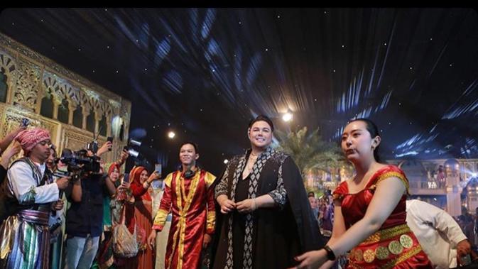 Pernikahan viral seperti film Aladdin (Sumber: Instagram/ivan_gunawan)
