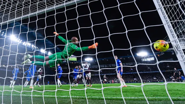 Foto: Ollie Watkins Buat Publik Stamford Bridge Terdiam, Aston Villa Bungkam Chelsea di Liga Inggris