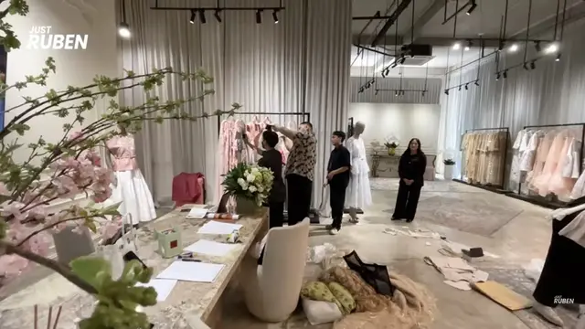 Potret Butik Baru Ivan Gunawan Deluxe di Kemang