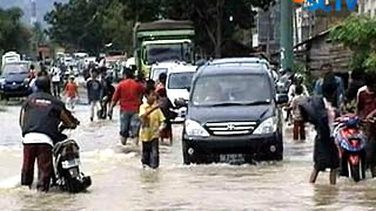 090711cbanjir_pdg.jpg