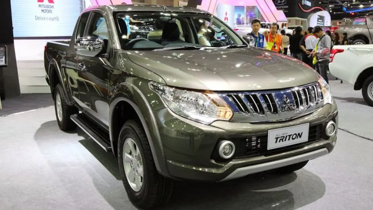 Semester Dua, Mitsubishi Strada Triton Terbaru ke Indonesia
