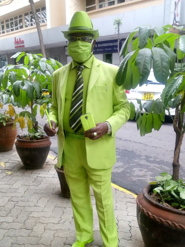 Pria Ini Dapat Julukan Paling Stylish di Afrika, 7 Gayanya Curi Perhatian