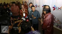 Wapres Jusuf Kalla memberikan keterangan pers saat menghadiri Indonesia Broadcasting Expo (IBX) 2016 di Balai Kartini,Jakarta, Jumat (21/10). Perhelatan IBX 2016 merupakan ke-3 kalinya acara tersebut digelar. (Liputan6.com/Helmi Afandi)
