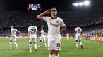 Rafael Borre mampu menjawab kepercayaan Oliver Glasner yang memainkannya menjadi starter pada laga final tersebut. Pemain asal Kolombia itu berhasil mencetak gol penyeimbang yang membuat laga harus berlanjut ke extra time hingga babak tostosan. Selain itu, Borre juga sukses menjadi penentu kemenangan saat ditunjuk sebagai algojo terakhir Eintracht Frankfurt dalam adu penalti. (AFP/Cristina Quicler)