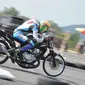 Pembalap dari Pertamax Motorsport Dragbike Team saat beraksi di lintasan (istimewa)