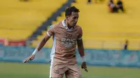 Pemain Dewa United, Egy Maulana Vikri saat menghadapi Dewa United di laga pekan kedua BRI Super League 2025/2026, Jumat (15/8/2025). (Dok. Dewa United).