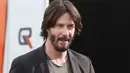 Sumber mengatakan bahwa Halle dan Keanu Reeves dilaporkan benar-benar menutupi hubungan mereka. (MTL Blog)