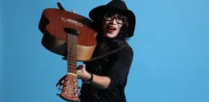 Memilih musik indie, Endah merasa lebih fleksibel dalam berkarya.