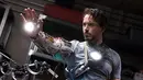 Robert Downey Jr sudah hadir di Marvel untuk memerankan Iron Man pada tahun 2008. (IMDb)