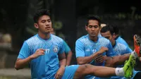 Dalmiansyah Matutu terlihat kembali gabung Arema, Sabtu (10/2/2018). (Bola.com/Iwan Setiawan)