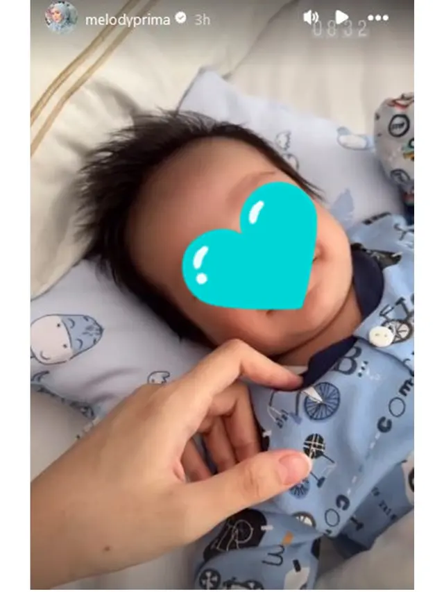 Sudah Melahirkan Anak Ketiga, Ini 6 Potret Melody Prima Momong Buah Hati