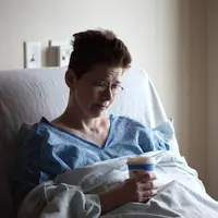 Ilustrasi tifus, sakit. (Photo by Alexander Grey on Unsplash)