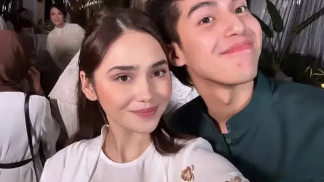 Syifa Hadju saat Halal Bihalal Bersama Keluarga Besar EL Rumi. [@syifahadju]