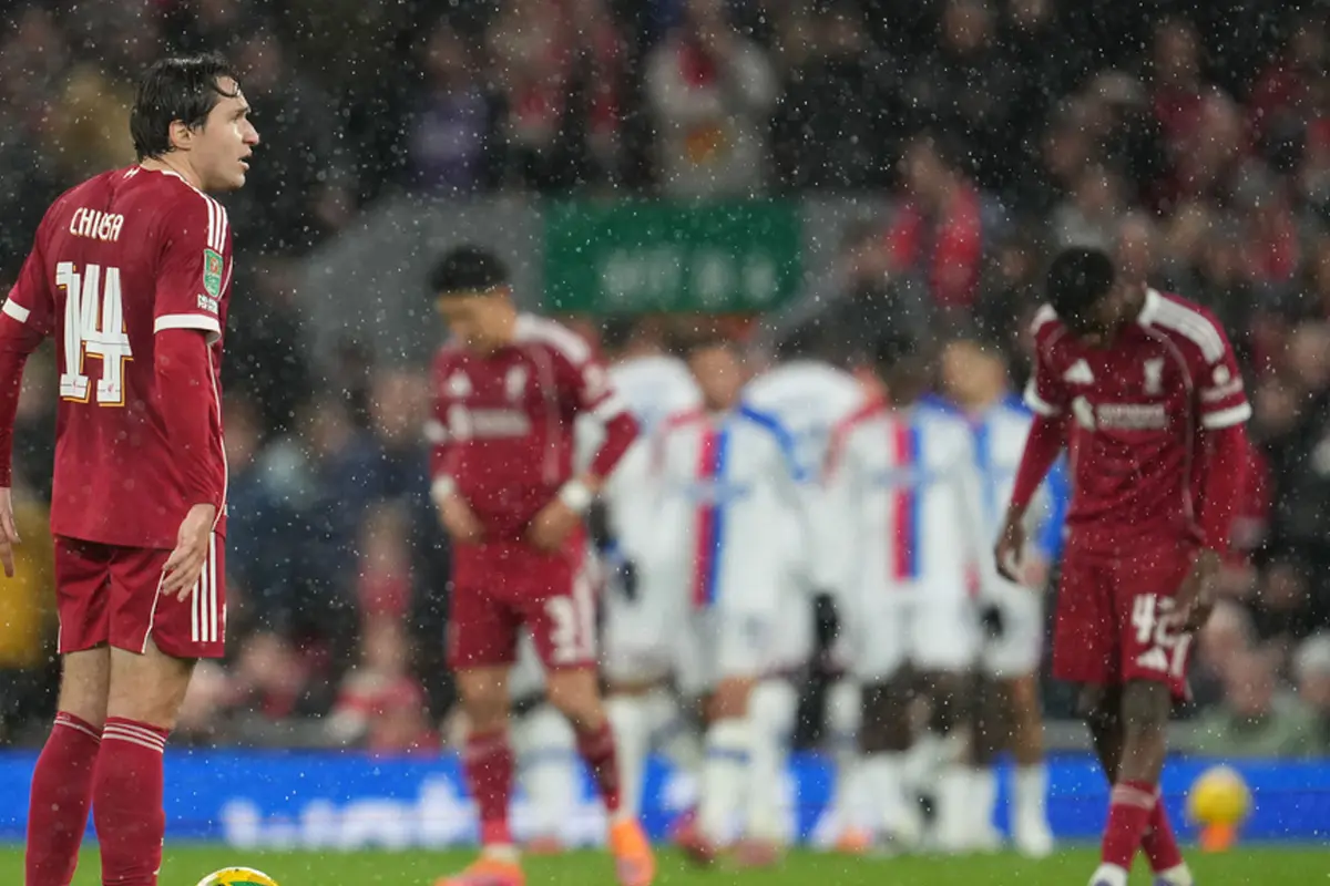 Foto: Dipecundangi Crystal Palace 3 Gol Tanpa Balas, Liverpool Tersingkir dari Carabao Cup