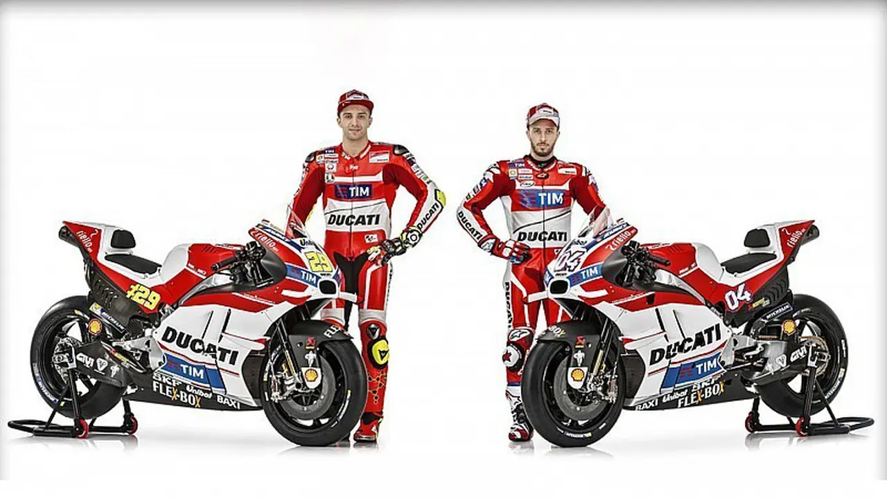 Andrea Iannone dan Andrea Dovizioso