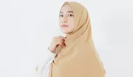 Ilustrasi&nbsp;warna hijab yang cocok untuk kulit sawo matang/Copyright unsplas/Muhammad Ruqi Yaddin
