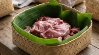 5 Cara Alami Bikin Daging Kurban Empuk, Tips Tradisional Tanpa Panci Presto